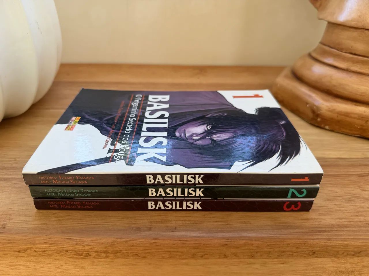 Mangá Basilisk - Foto 2