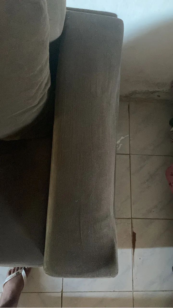 Vendo sofás 2 e 3 lugares  - Foto 2
