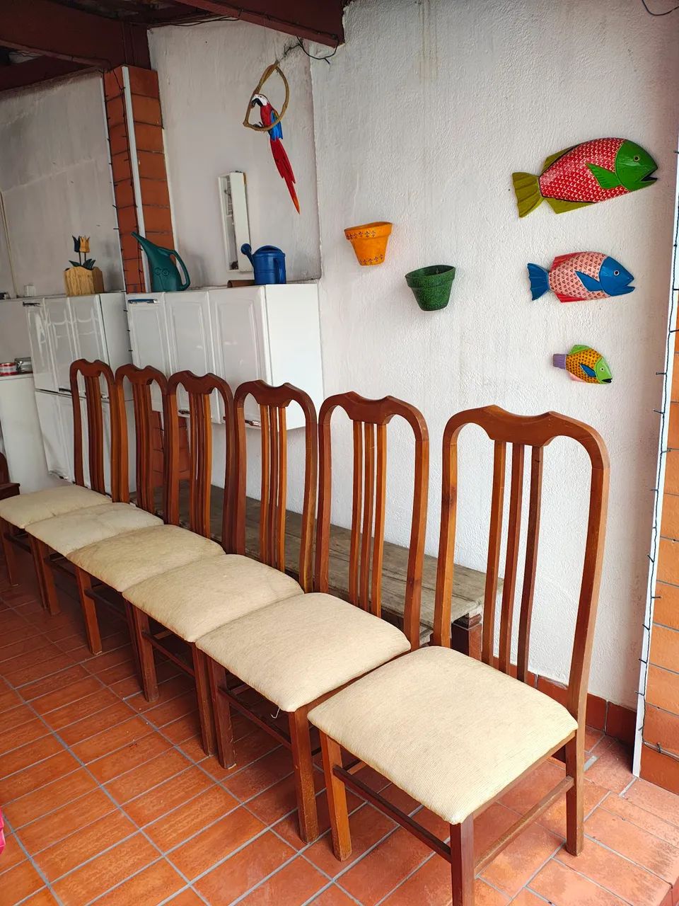  6 cadeiras madeira  - Foto 2