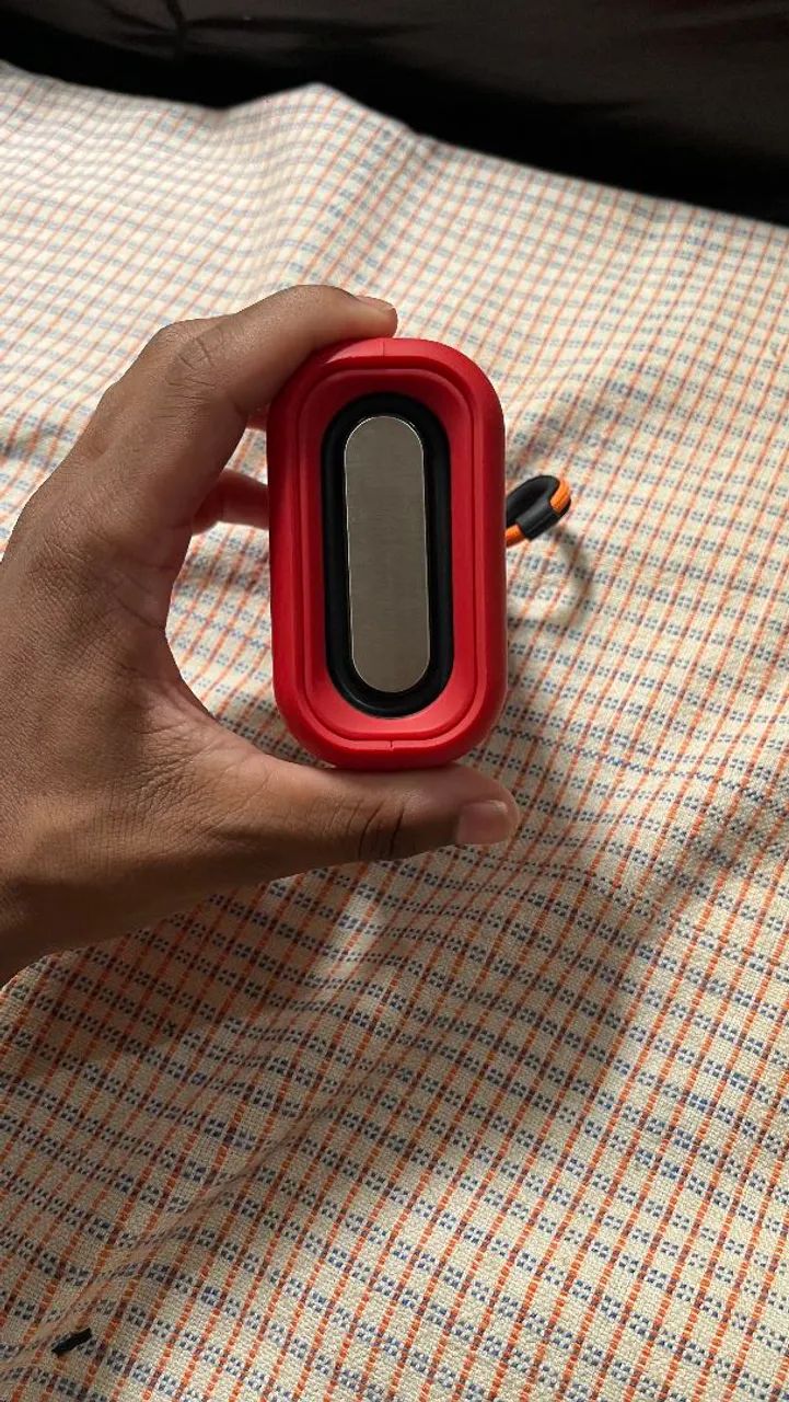 Caixinha de Som Bluetooth Tomate com LED RGB ? - Foto 2