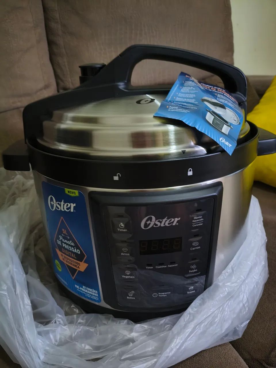 Panela de pressão digital Oster 5 lts - Foto 3