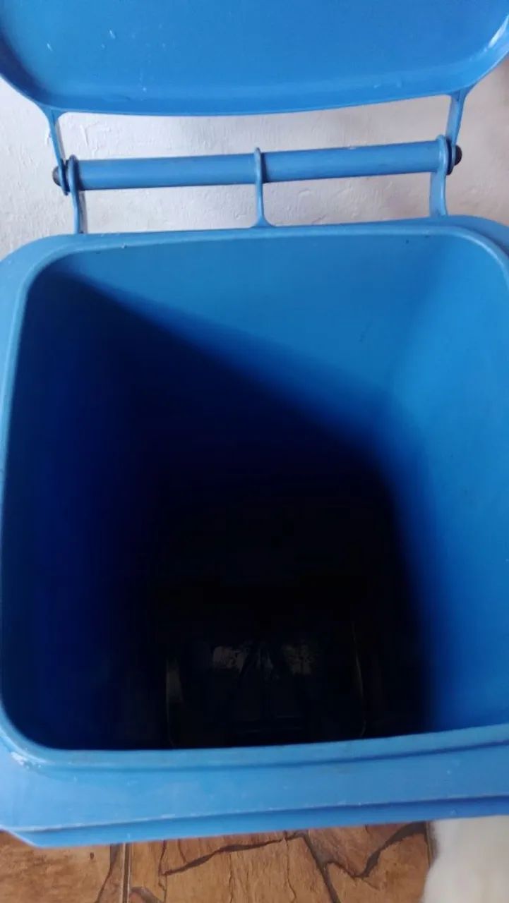 Carrinho de coletor de lixo  - Foto 3