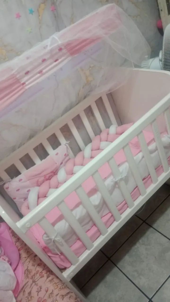 Vendo mini berço com kit - Foto 3