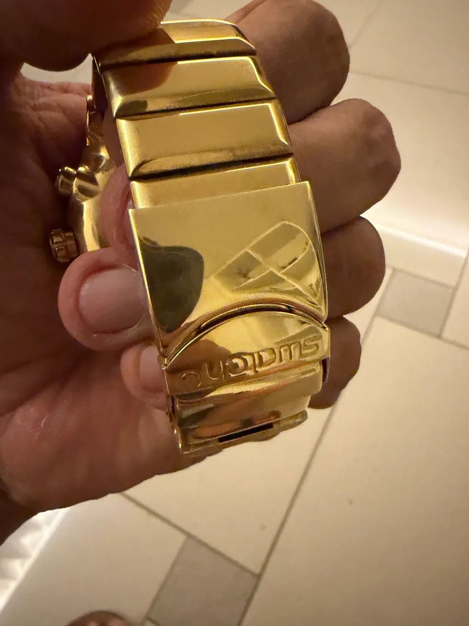 Swatch 007 dourado original  - Foto 3