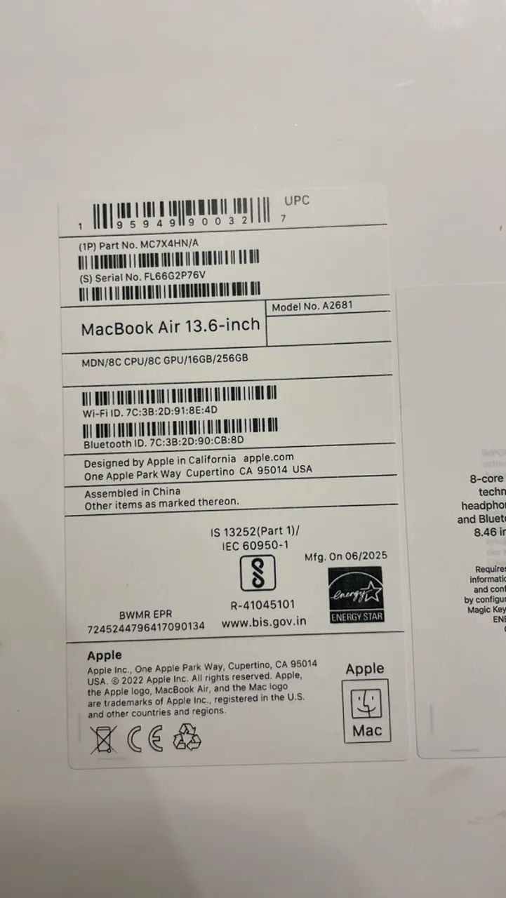 Mac book Air 13.6