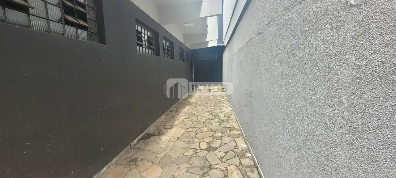 Galpão para Alugar na Vila São José, Taubaté  530m², 4 Banheiros - Foto 5