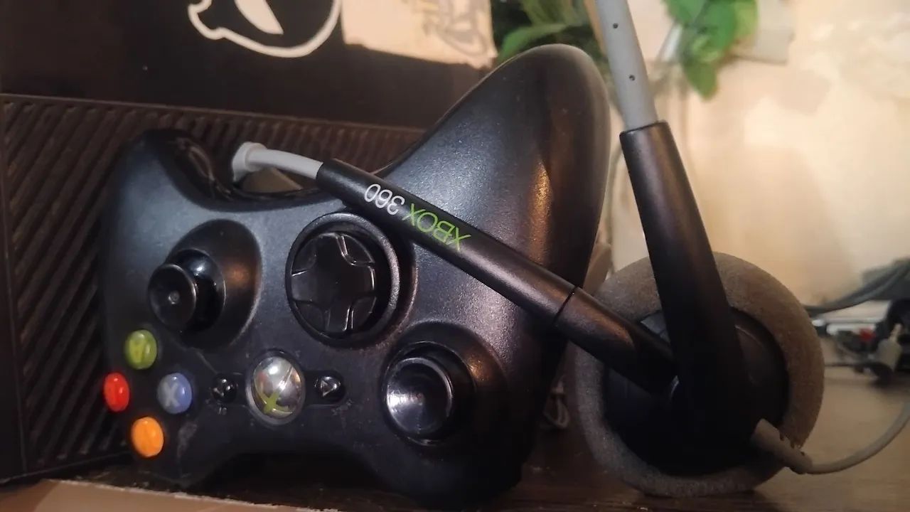 Xbox Super Slim Com Luz vermelha Completo  - Foto 5