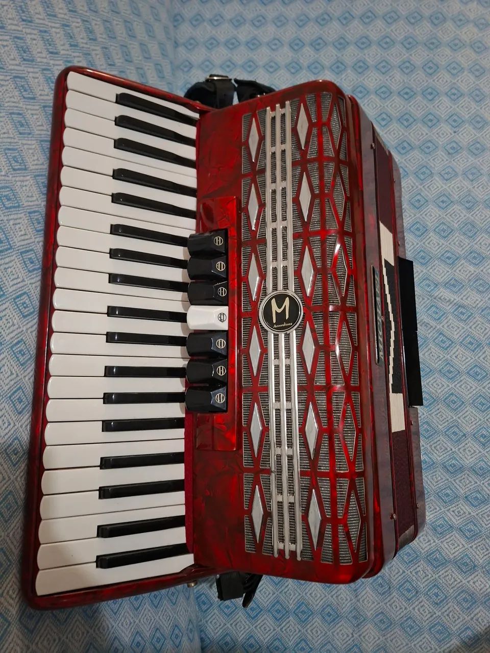 Acordeon Michael 120 baixos  vermelha  - Foto 2