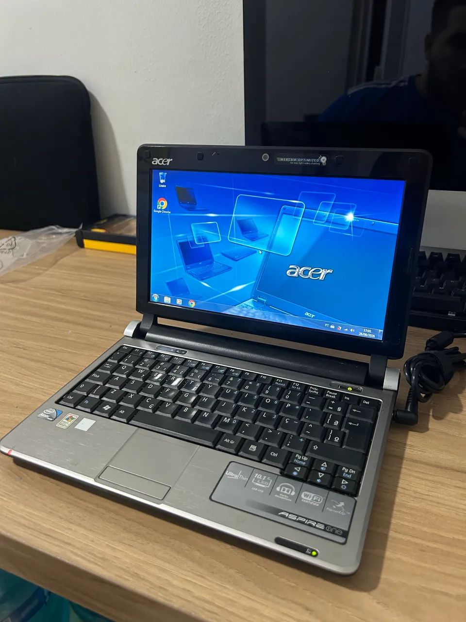 Netbook Acer - Intel - 2GB de ram - 500GB de hd  - Foto 3