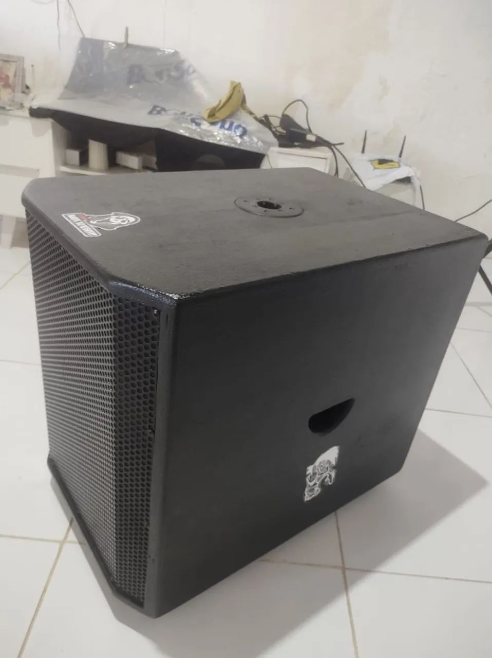 PROMOÇÃO CAIXA DE SOM SUB GRAVE ATIVO SEMI NOVA - Foto 3