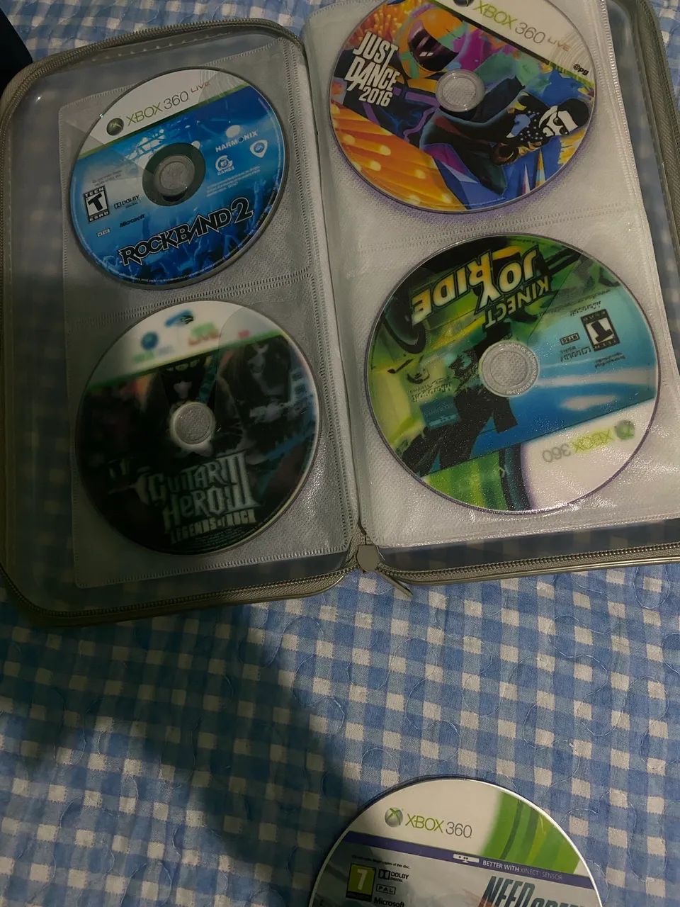 Vendo Xbox 360, com vários jogos, três controles  - Foto 5