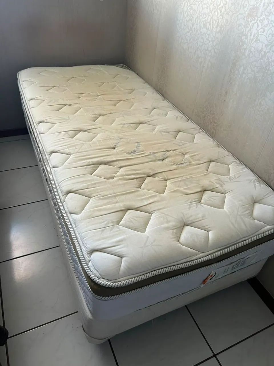 Cama box solteiro c/ colchão  - Foto 3