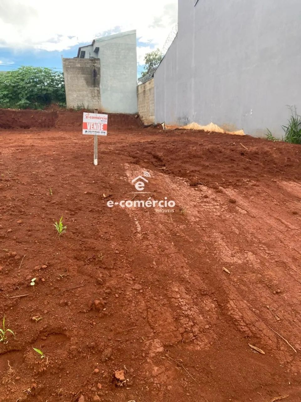  Lote a VENDA já com terraplenagem pronta! - Foto 2