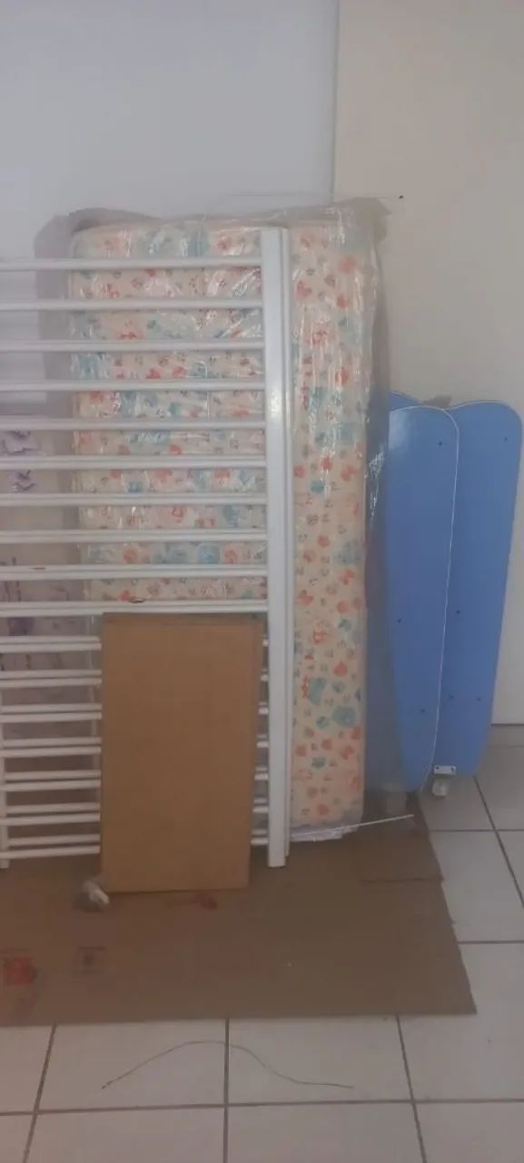 Berço + Colchão no plástico  - Foto 2