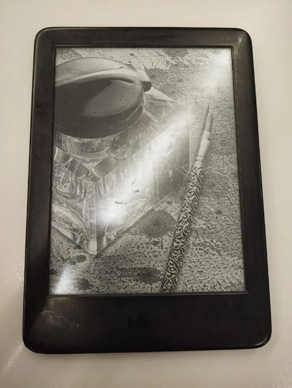 Kindle 10° geração COM BOX DE LIVROS - Foto 2