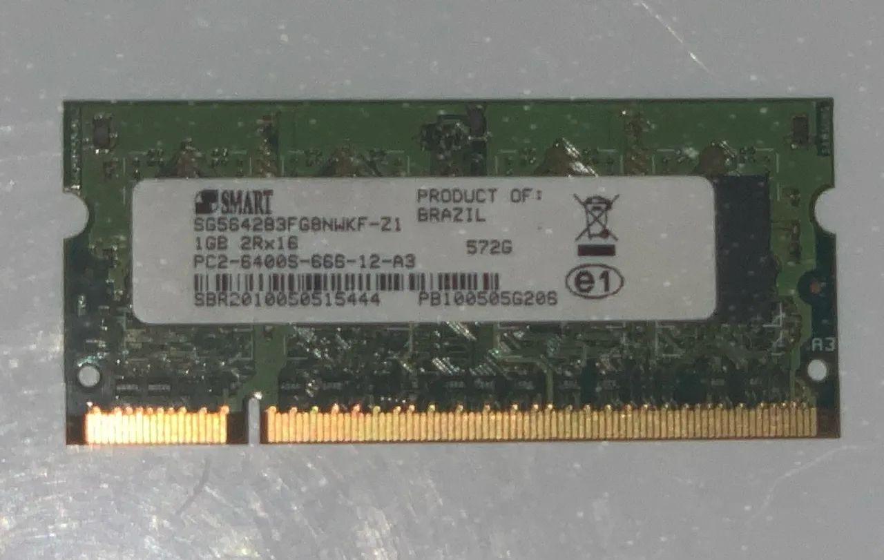 Memória ddr2 1GB