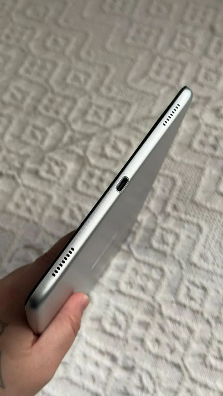 Galaxy tab A 10.1 COM DEFEITO - Foto 3