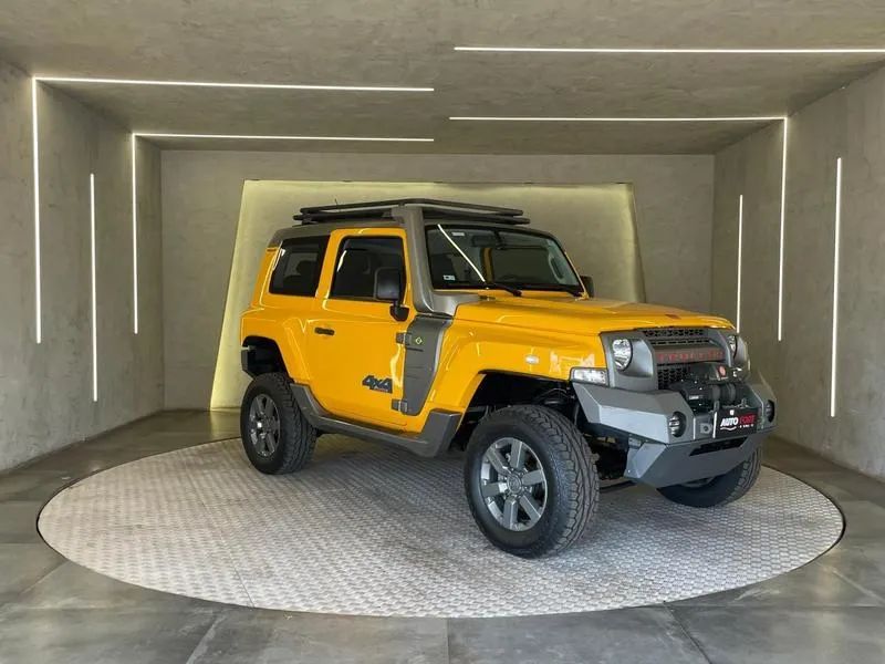 Troller T-4 2018