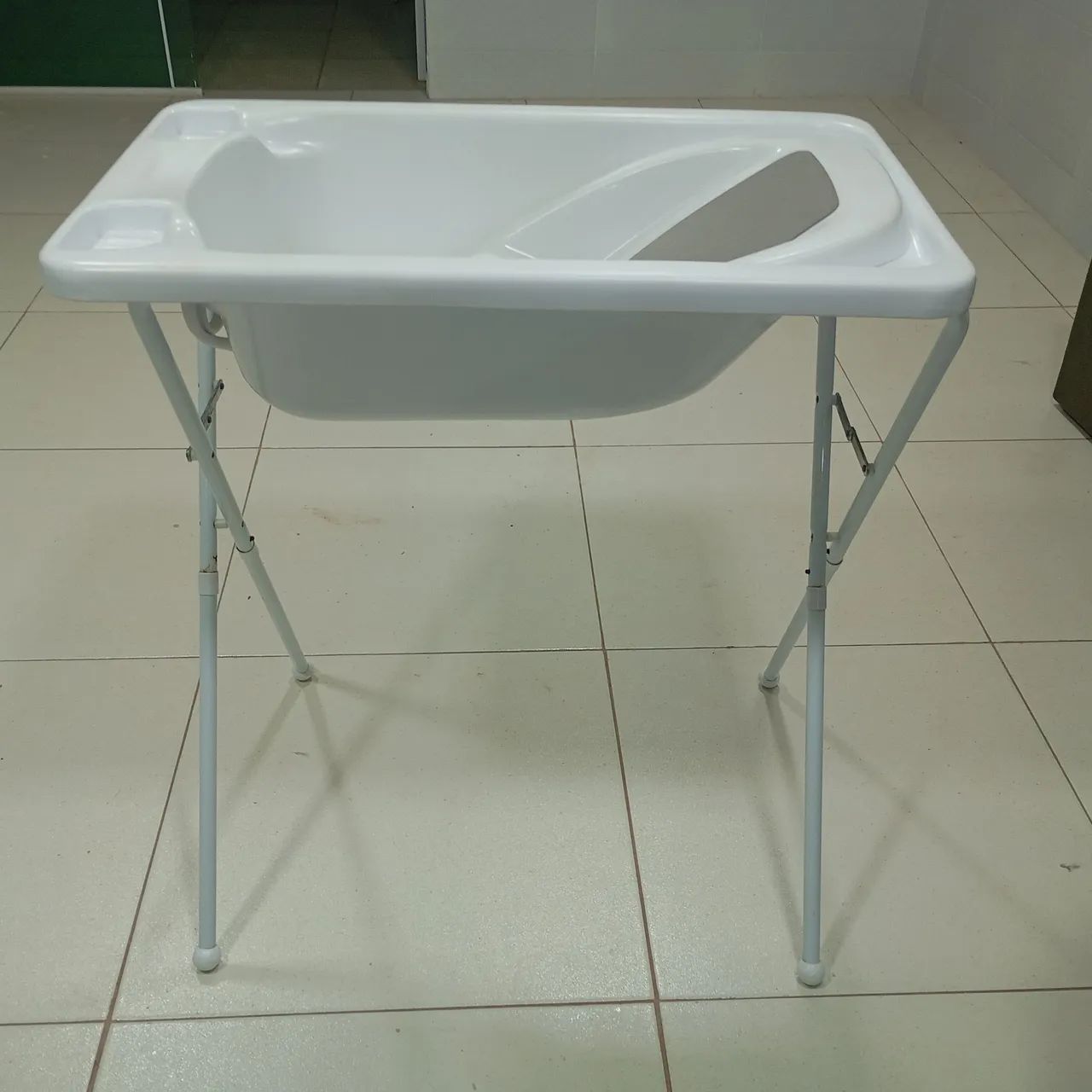 Banheira com suporte 