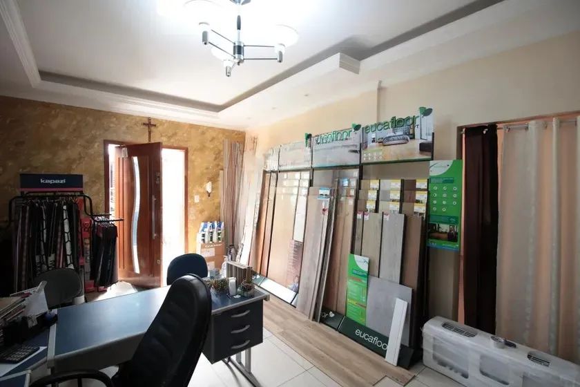 Casa à Venda - Santa Rosa, 5 Quartos, 473 m2 - Foto 2