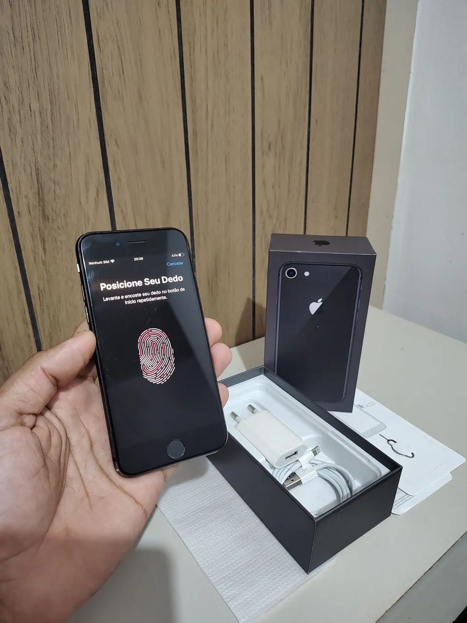 Vendo iPhone 8g funcionando tudo - Foto 3