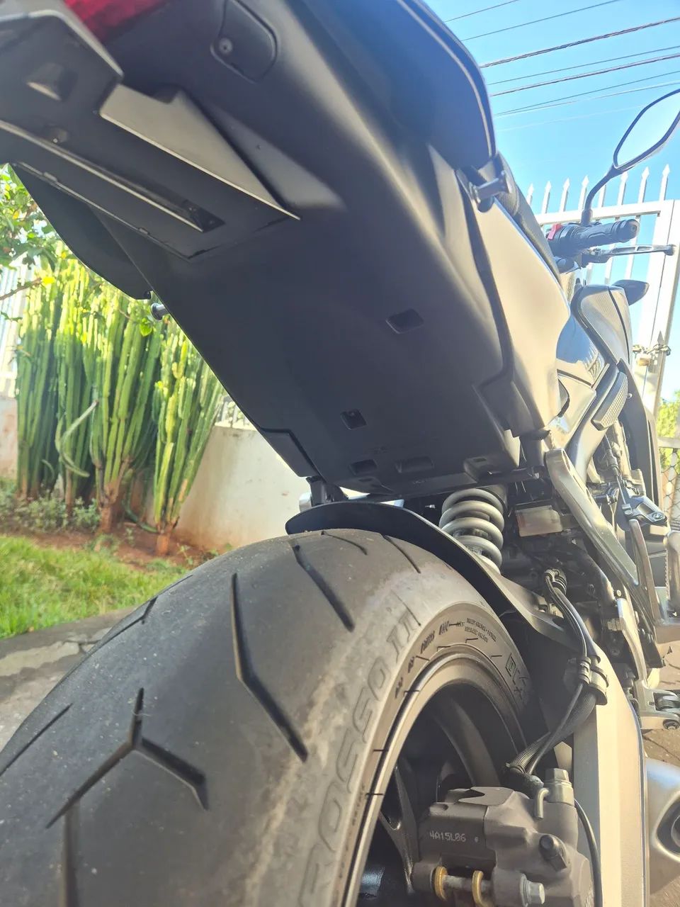 Cb650f  - Foto 3