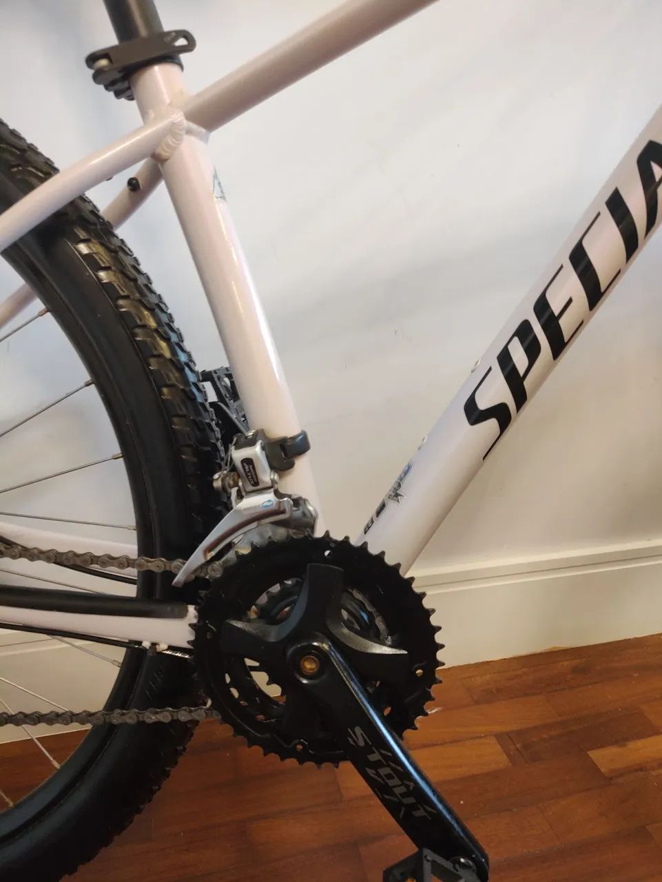 Montain Bike Specialized Rockhopper aro 29  - Foto 5