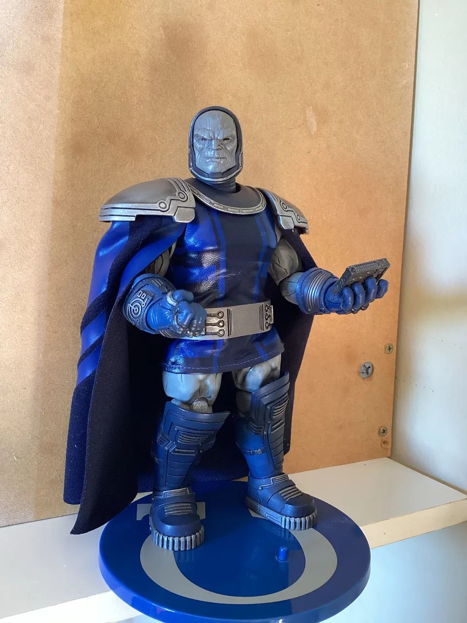 Darkseid Mezco 1/12