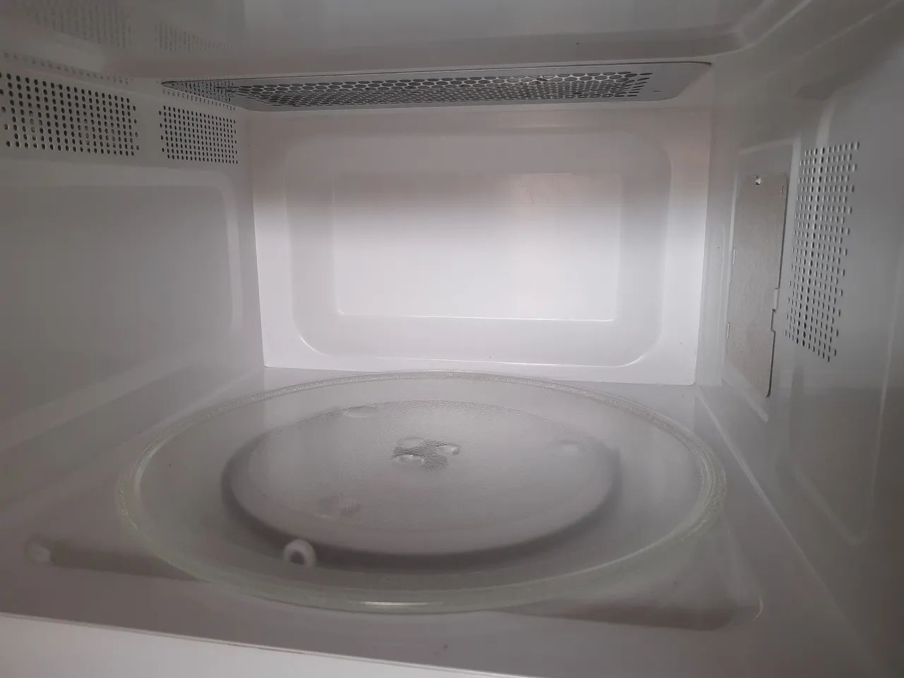 Microondas Brastemp 38 litros grill - Foto 4