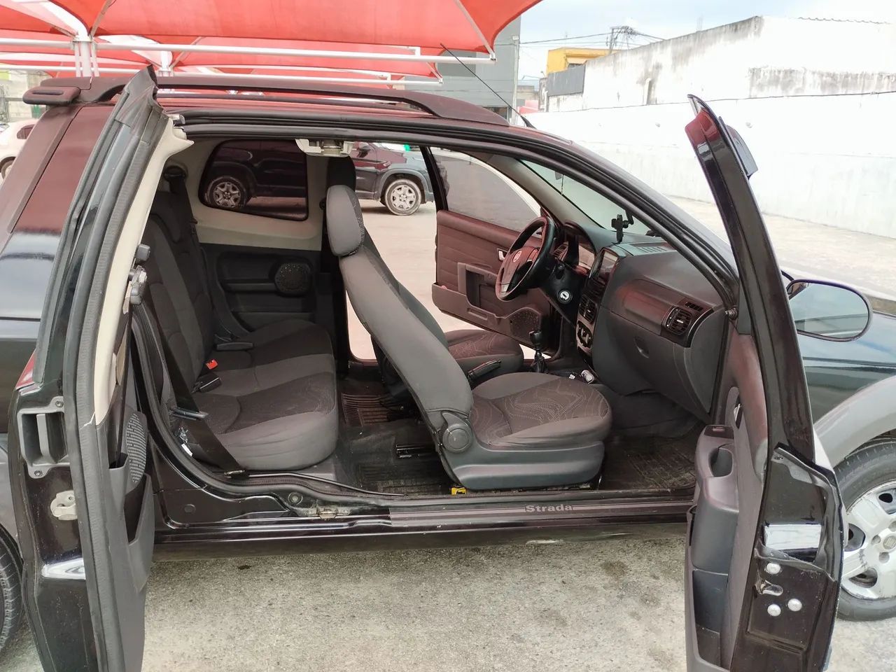 Fiat Strada Working 1.4 MPI Fire Flex 8V CD 2015 - Foto 4
