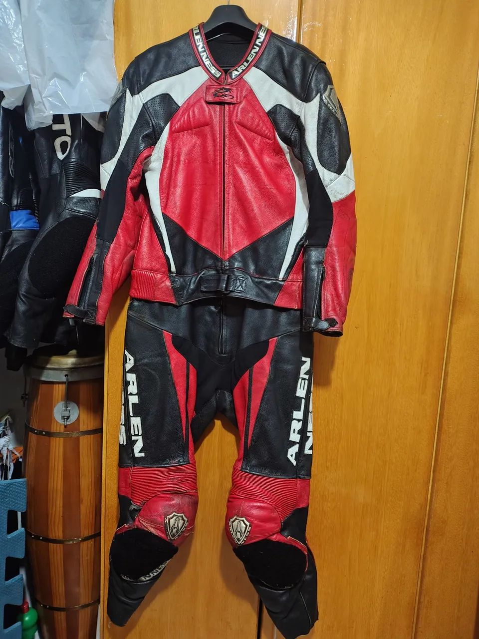 Macacão de couro para motociclista  - Foto 5