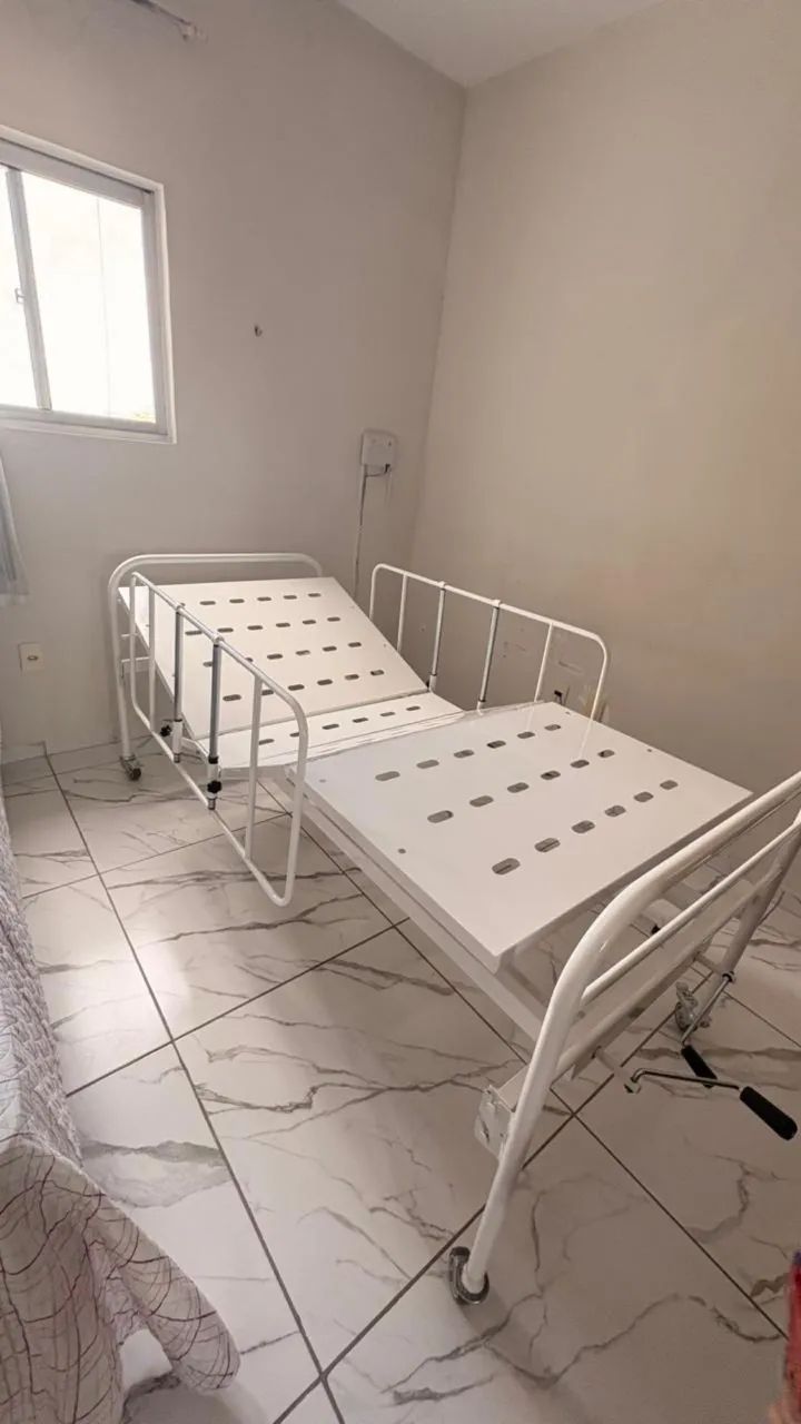 Cama hospitalar semi-nova (6 meses de uso) - Foto 4