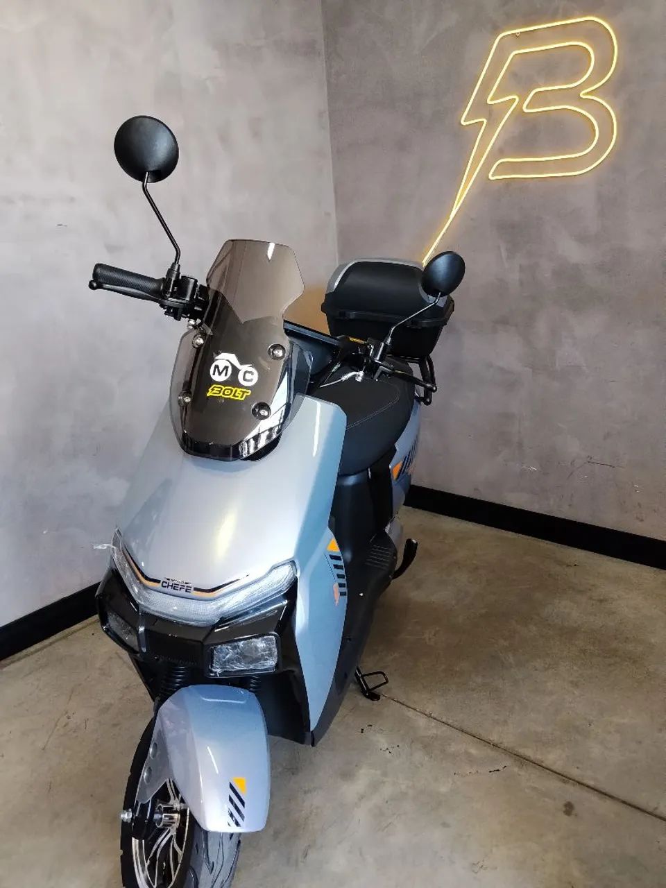 Giga 1000W