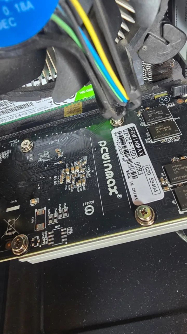 Computador Intel Core i5 10400 + 8Gb DDR4 + NVMe - Foto 2