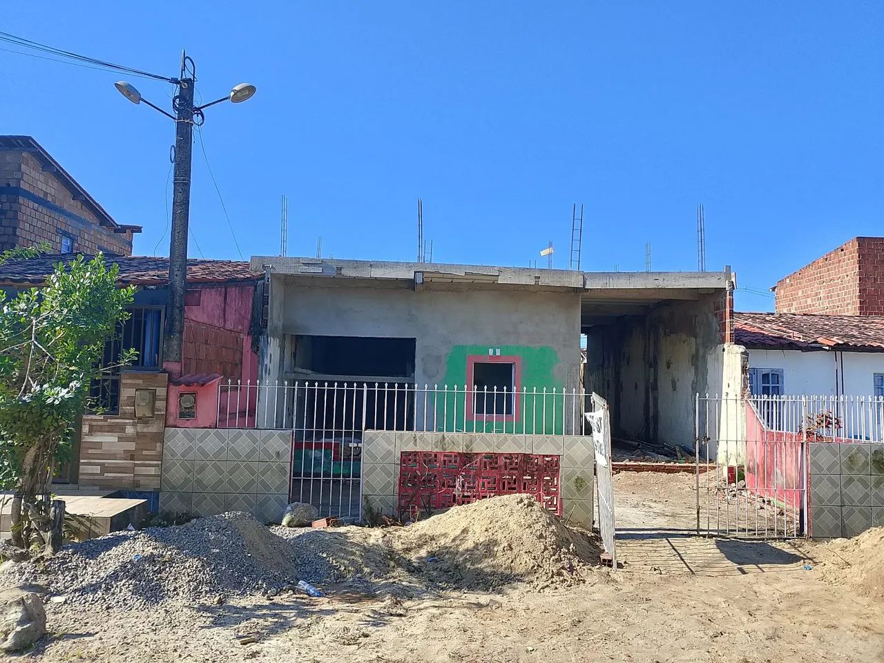 Vendo ou troco casa em Tamandaré 