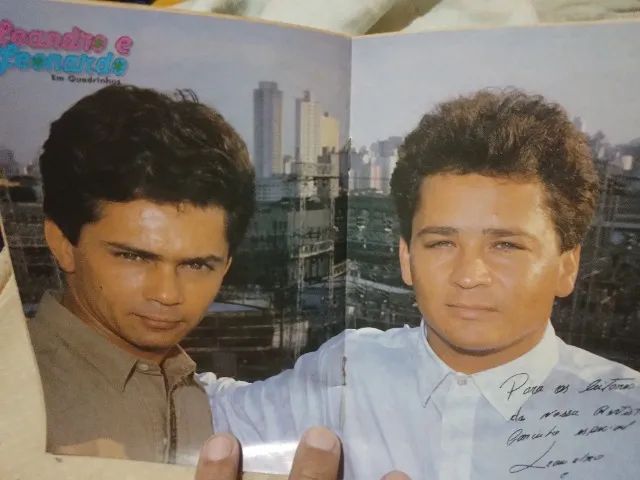 Gibi Leandro e Leonardo nr 1 com pôster  - Foto 4