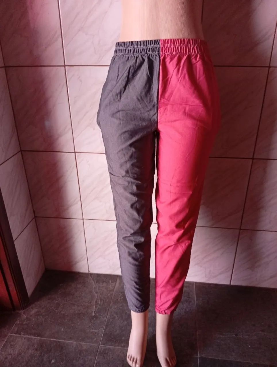 Calça bicolor