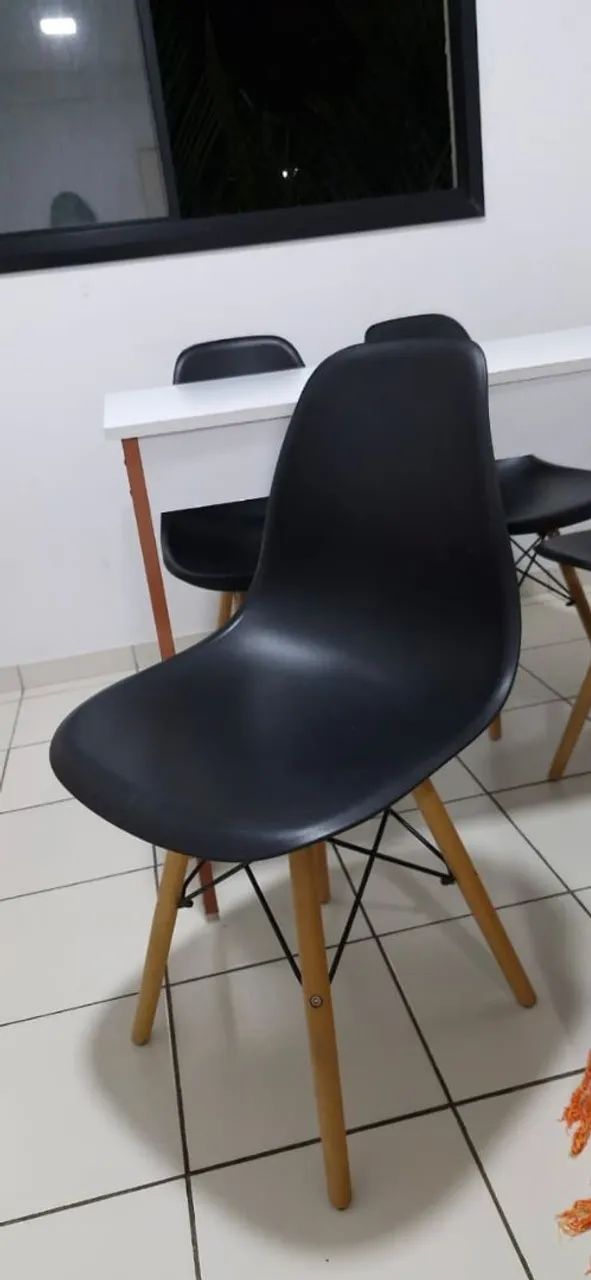 Mesa e cadeiras  - Foto 3