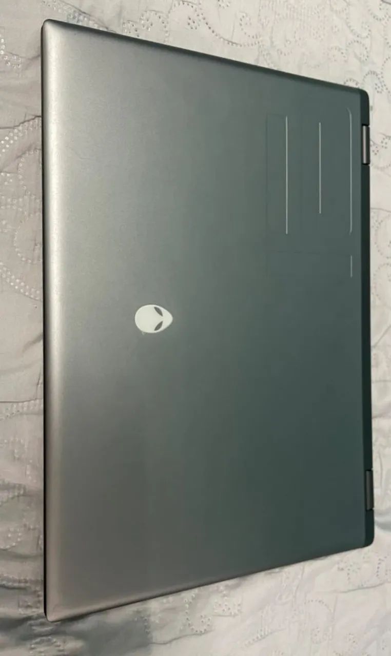 Notebook gamer Dell Alienware M16  RTX 4060