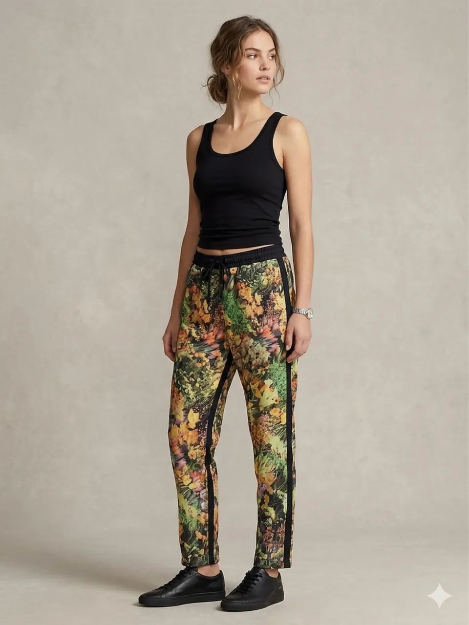 Calça floral tamanho M