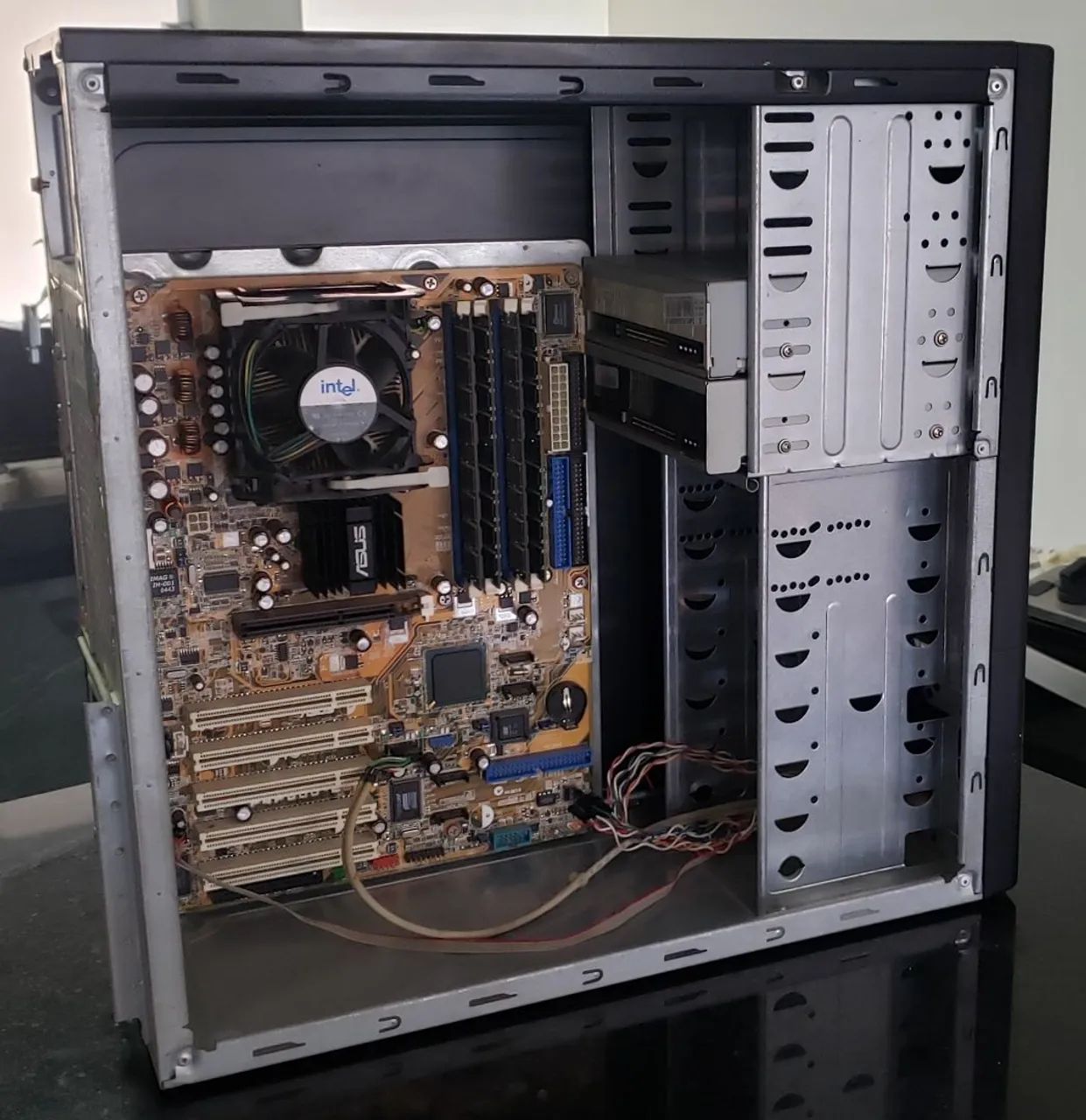 Kit PC Retrô socket 478 ASUS P4P800-E para restauração ou coleção - Foto 4