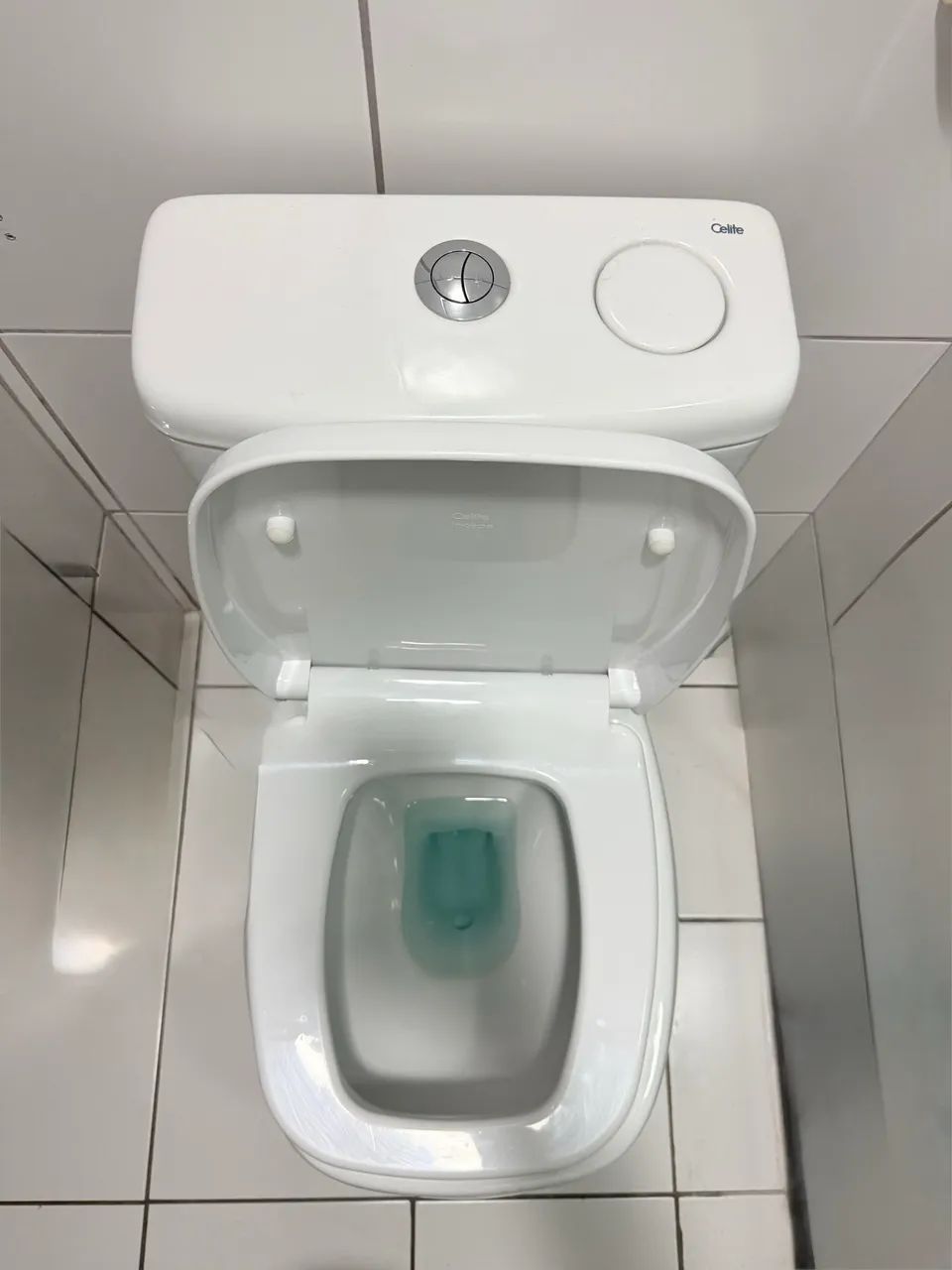 Vaso Sanitário Celite com Caixa Acoplada e Assento - Branco - Dual Flush - Foto 2