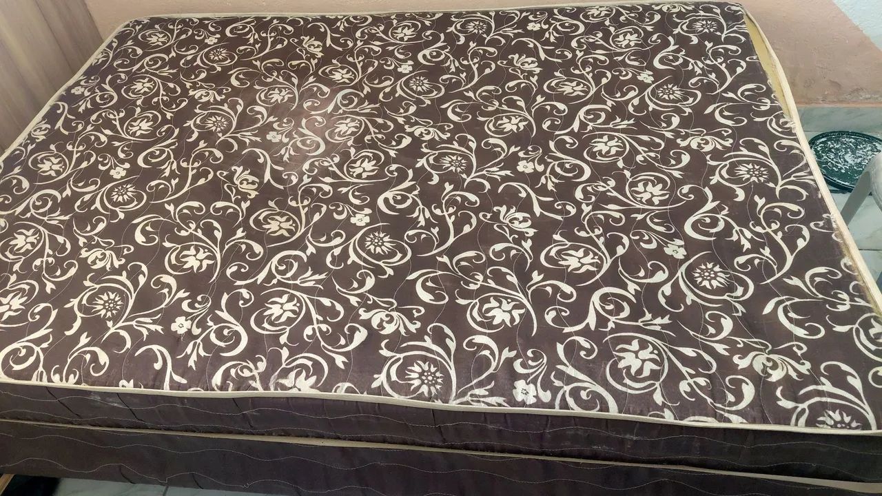 Cama de casal pra sair logo - Foto 2