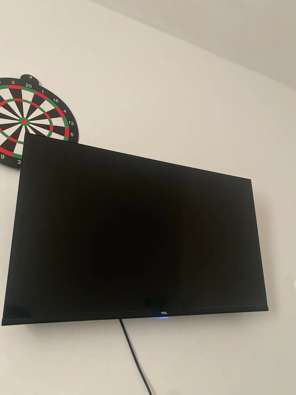 Tv 32 polegadas novinha pra vender logo 