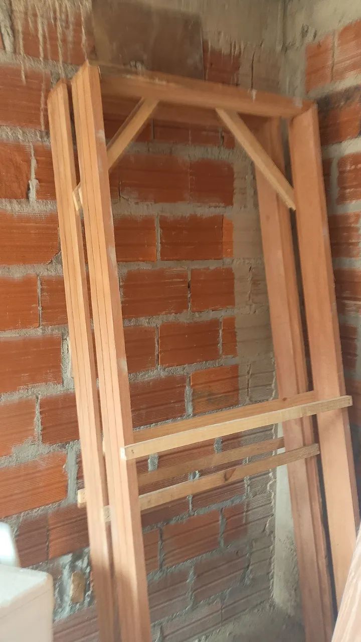 Vendo 02 Portas com caixonetes 80x210 ótimo valor!  - Foto 2
