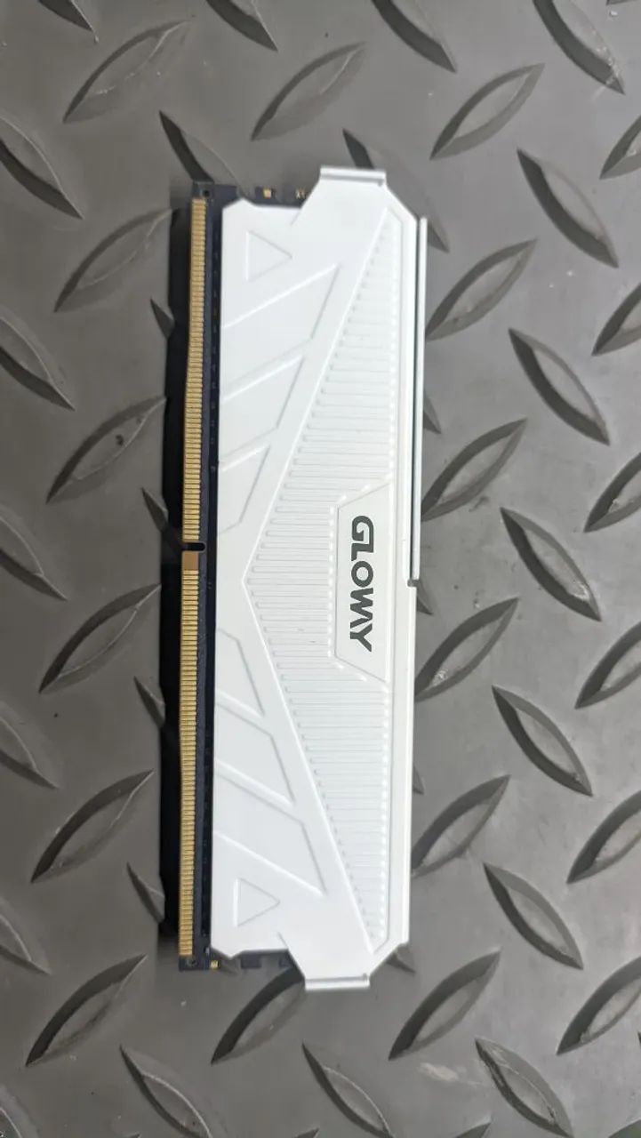 Memória RAM Gloway 8GB DDR4 
