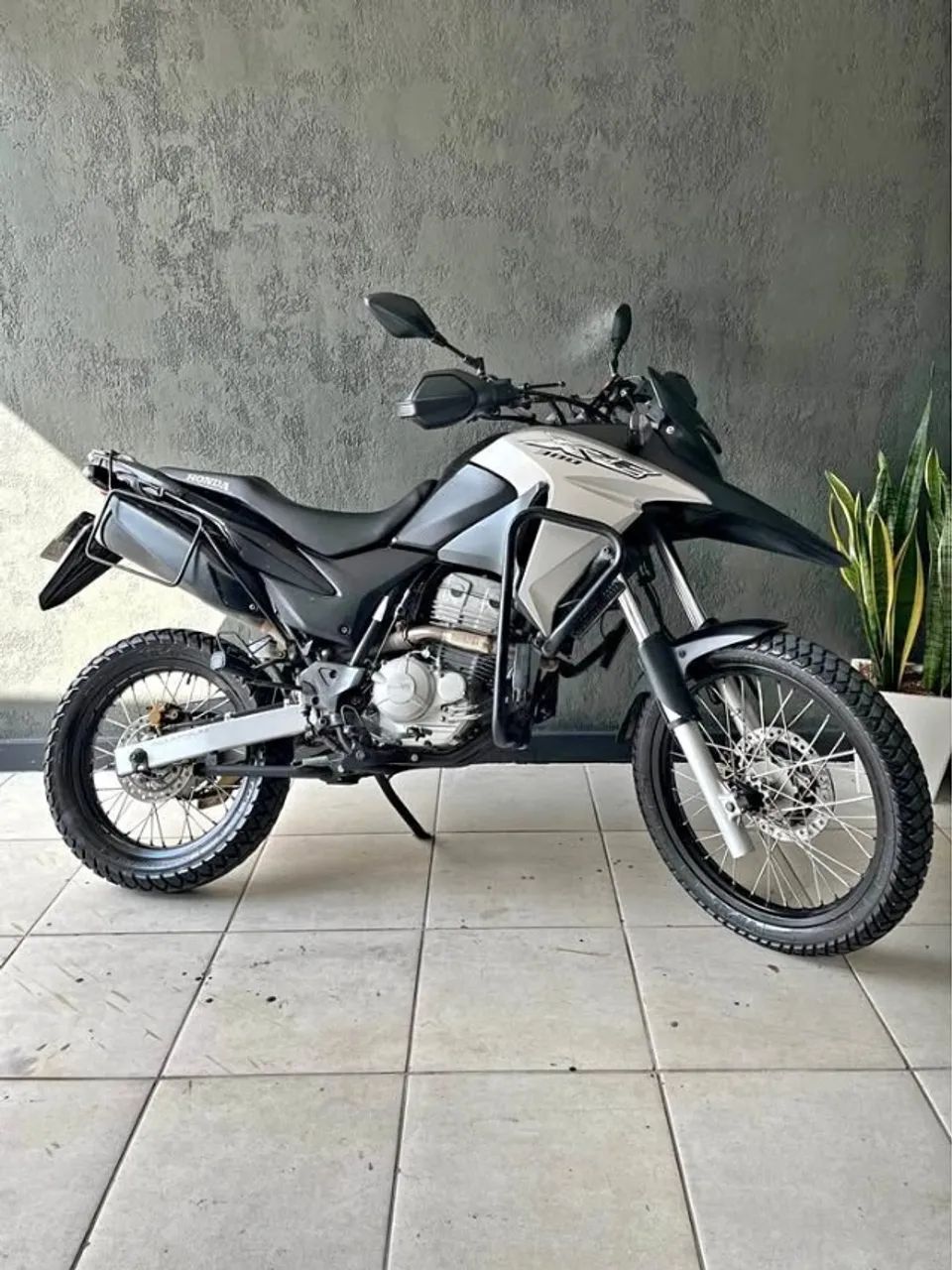 2018 XRE 300 (entrada 4 mil)  - Foto 3