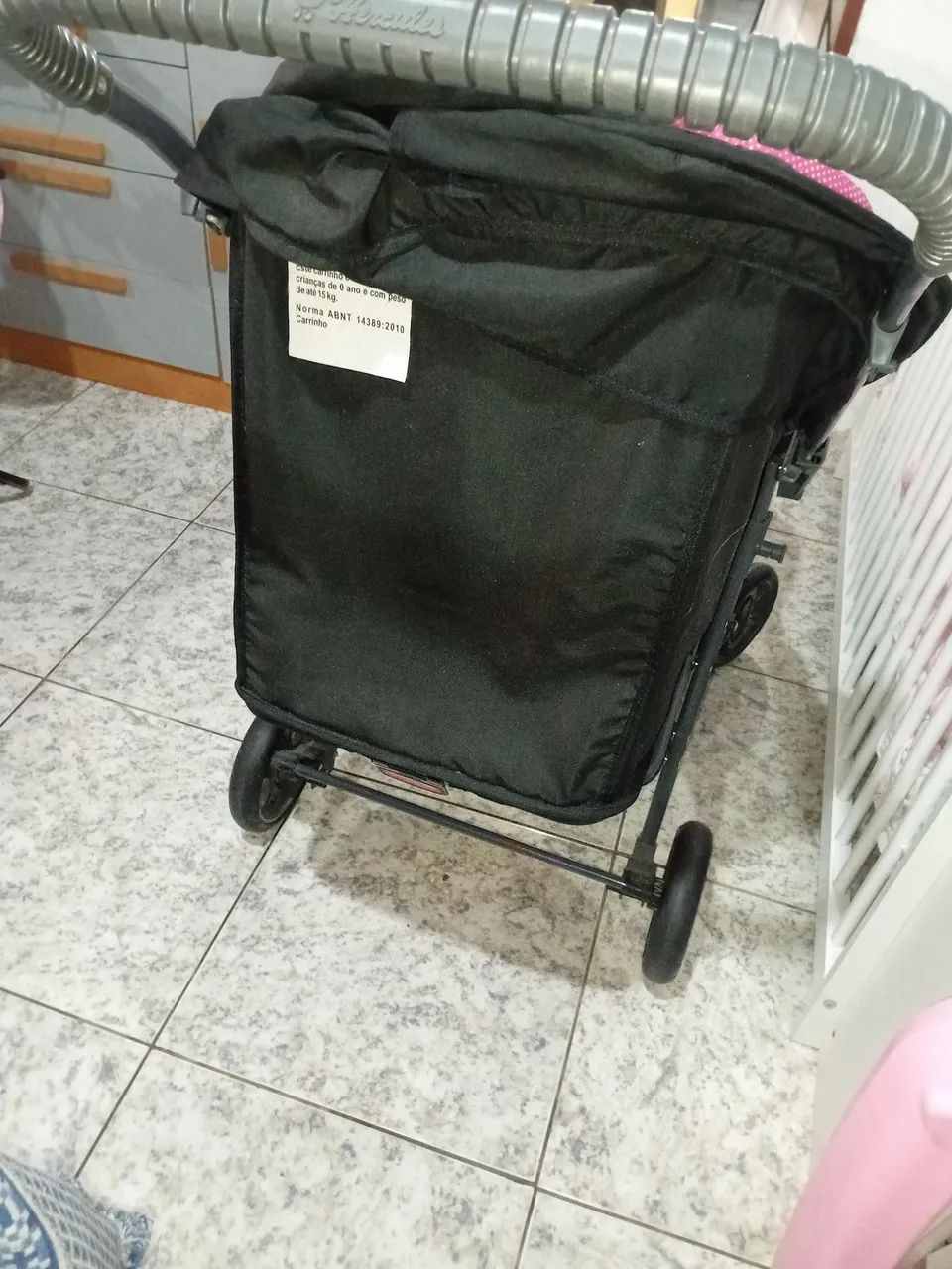 Carrinho de bebê de menina - Foto 3