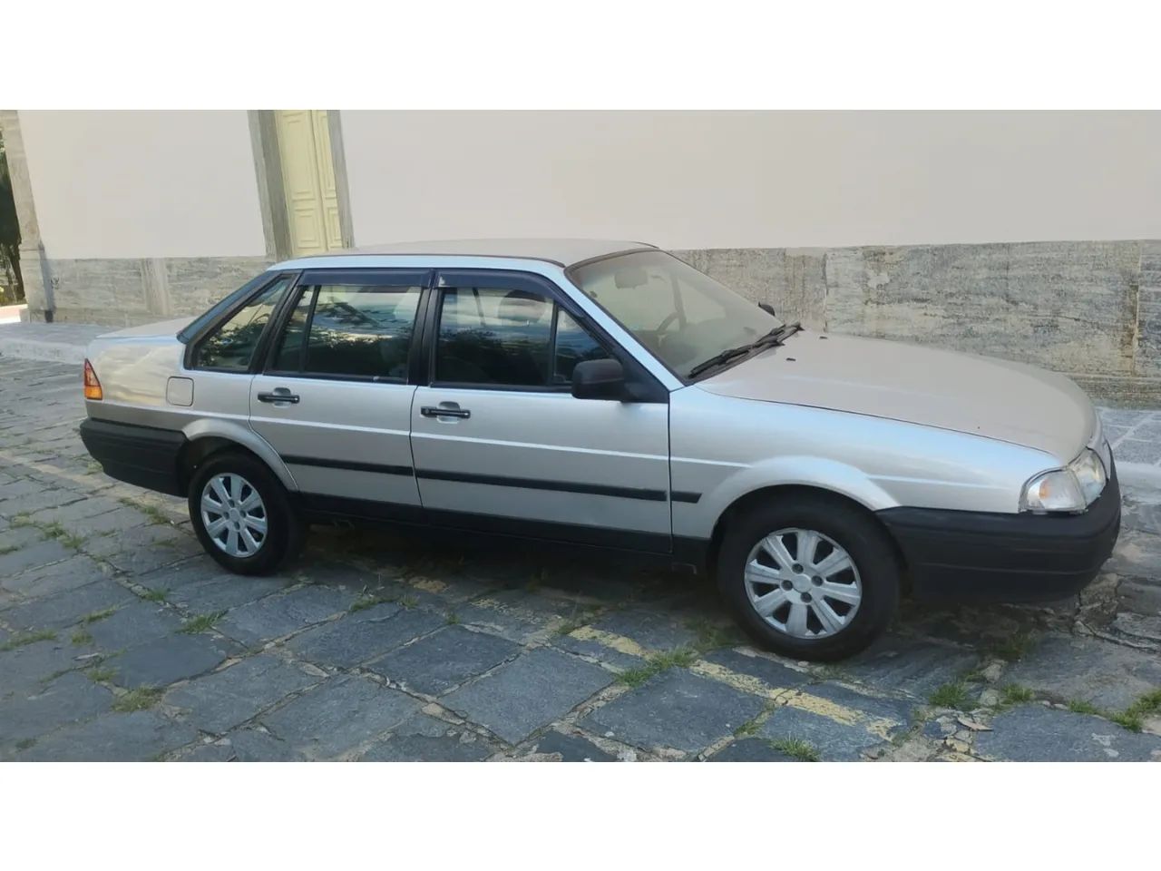 Ford Versailles GL 1.8i / 1.8 2P E 4P (álcool) 1994