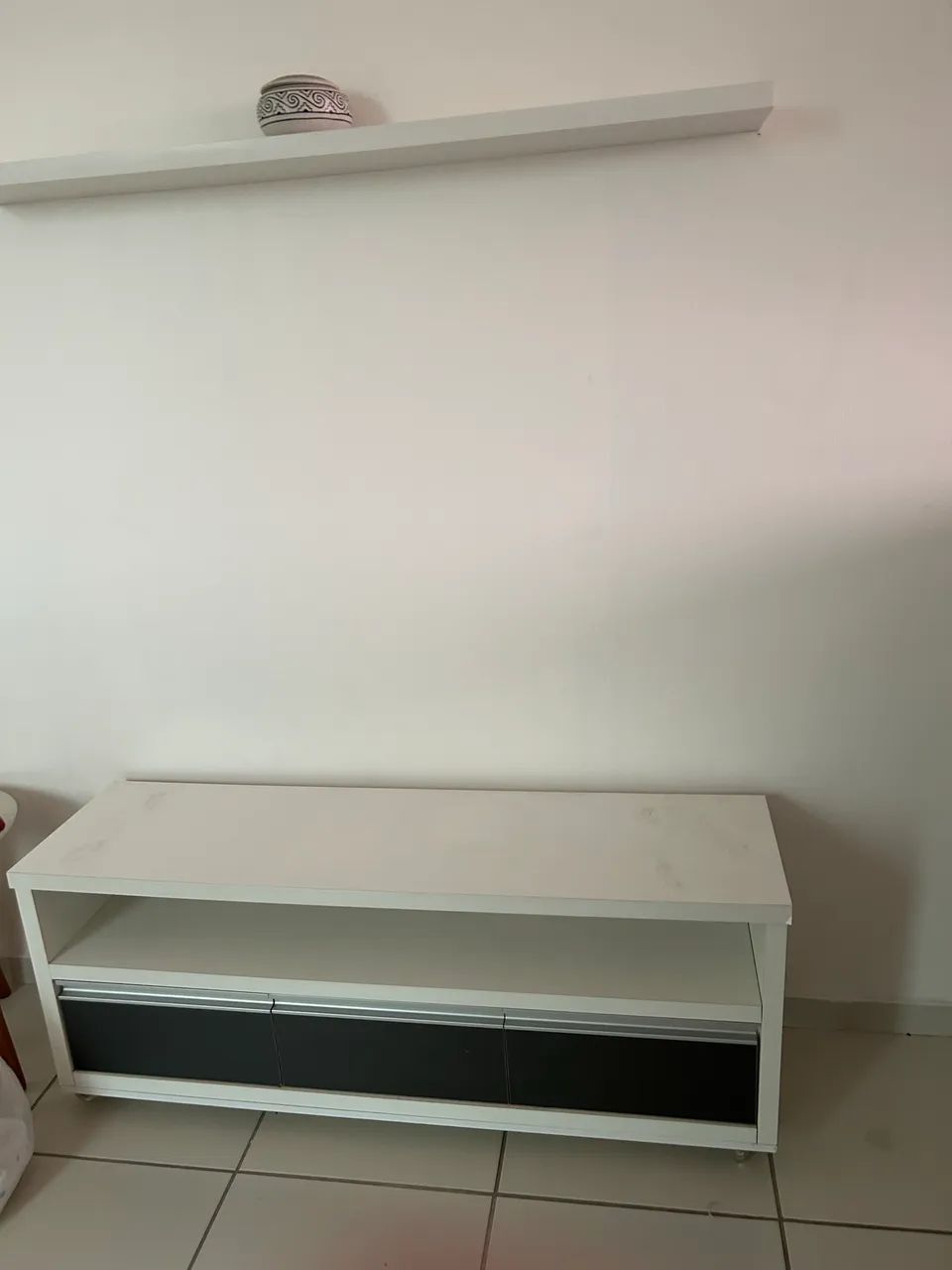 Racker de sala com rodinha MDF